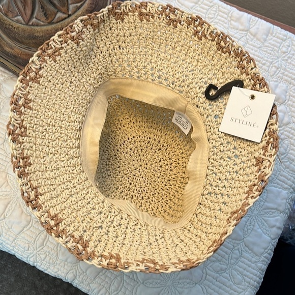 NWT Styline Women’s Tan And Brown Hat - Picture 2 of 3
